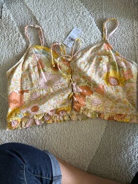 American Eagle Outfitters Yellow & Peach Floral Lace-Up Crop Top